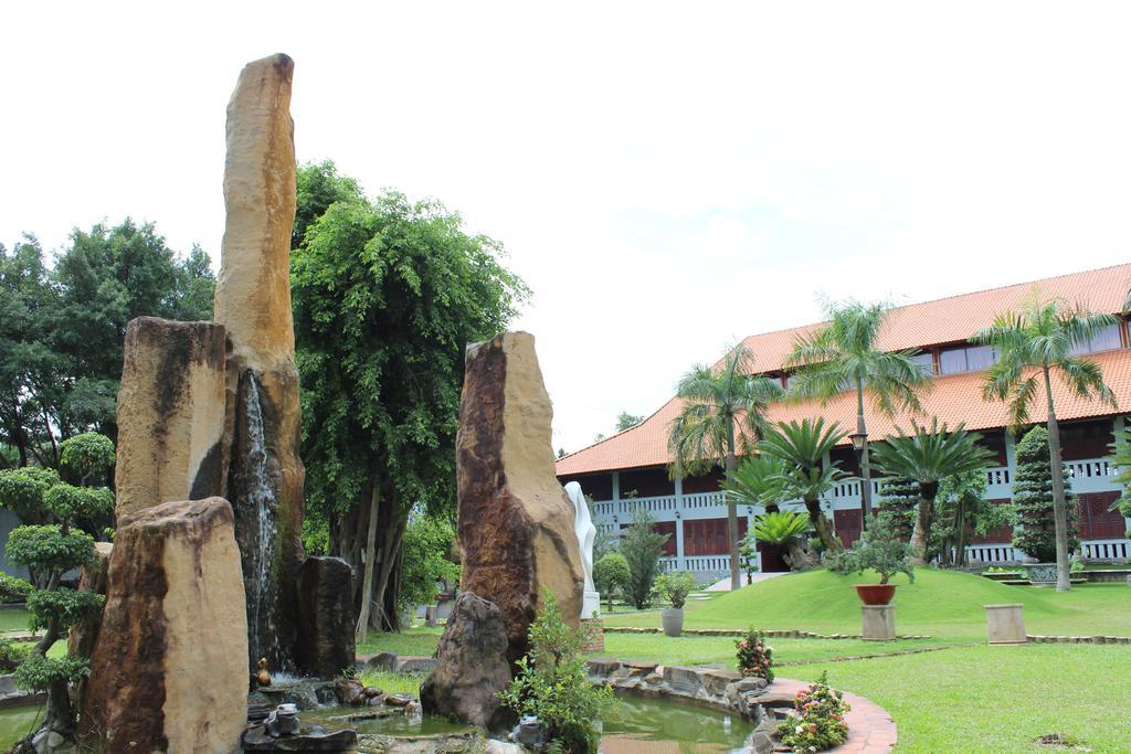 Saigon Park Resort Thuan An Eksteriør bilde